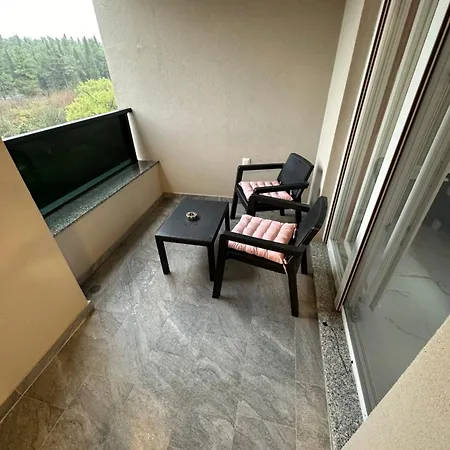 Mia Gi Luxury + Garage Apartment *